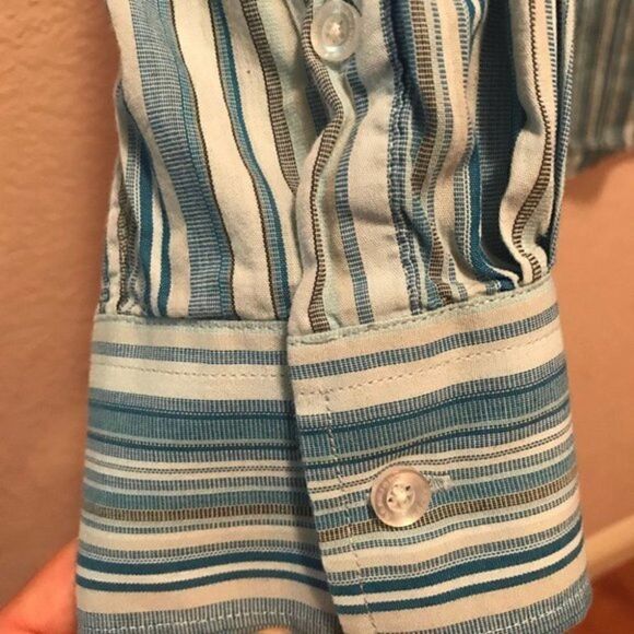 *30off3* Sean John Dress Shirt. 100% Cotton. - Picture 7 of 8